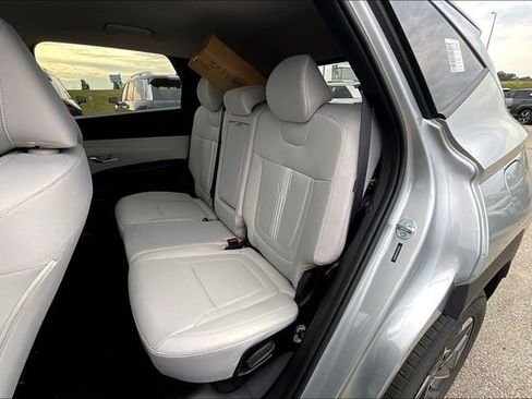 New 2026 Hyundai Tucson SEL image 10