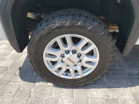 Used 2021 GMC Sierra 2500 SLT image 6