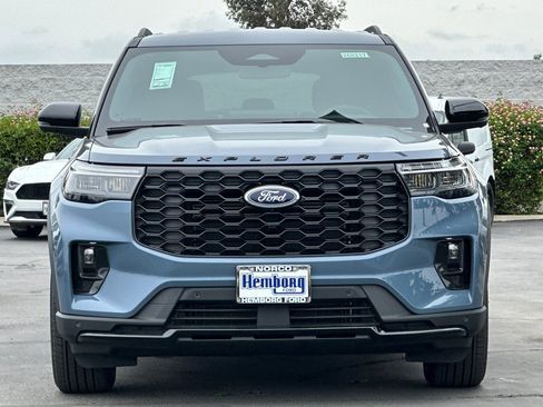 New 2026 Ford Explorer ST-Line w/ Premium Package RWD image 9