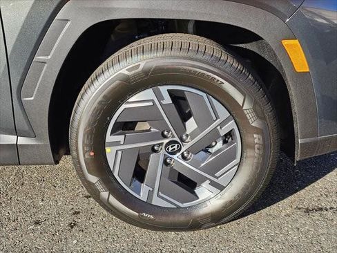 New 2026 Hyundai Tucson Blue SE w/ Tow & Go Package AWD/4WD image 9