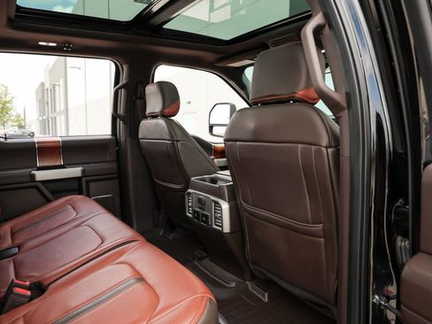 Used 2018 Ford F250 King Ranch w/ King Ranch Ultimate Package AWD/4WD image 26