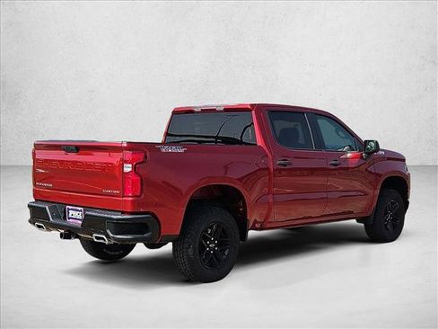 Used 2021 Chevrolet Silverado 1500 Custom Trail Boss AWD/4WD image 5