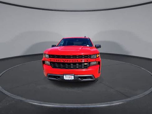 Used 2021 Chevrolet Silverado 1500 Custom RWD image 3
