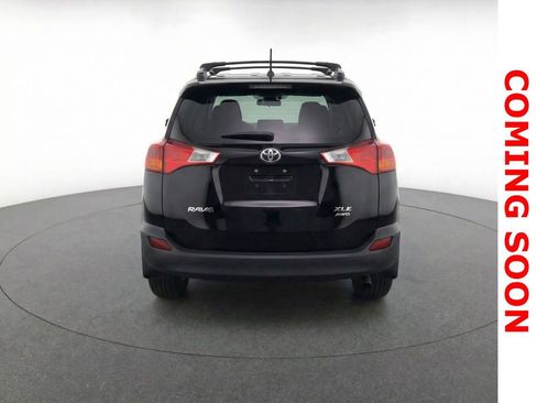 Used 2013 Toyota RAV4 XLE image 9