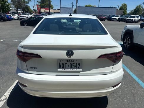 Used 2021 Volkswagen Jetta S w/ Driver Assistance Package FWD image 4