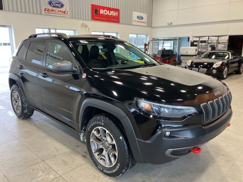 Used 2020 Jeep Cherokee Trailhawk w/ Cold Weather Group image 3