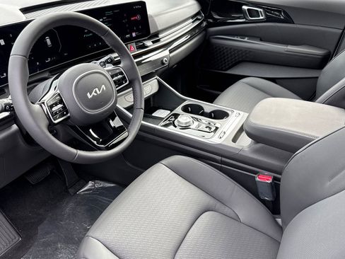 New 2026 Kia Carnival SX Prestige image 10