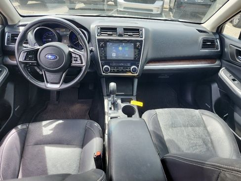 Used 2018 Subaru Outback 2.5i Limited image 15