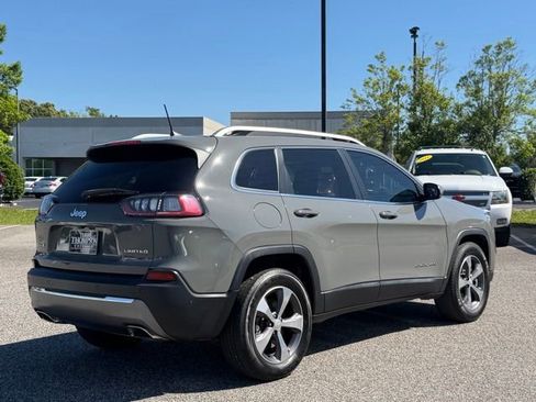 Used 2019 Jeep Cherokee Limited AWD/4WD image 8