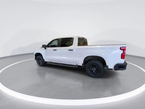 Used 2022 Chevrolet Silverado 1500 LT Trail Boss w/ Convenience Package II AWD/4WD image 6