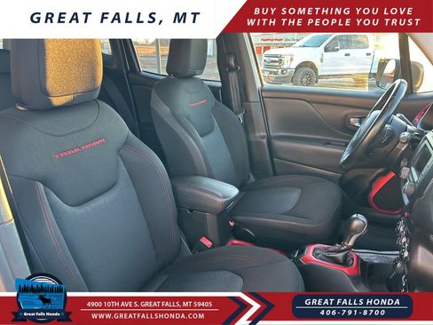 Used 2017 Jeep Renegade Trailhawk image 26