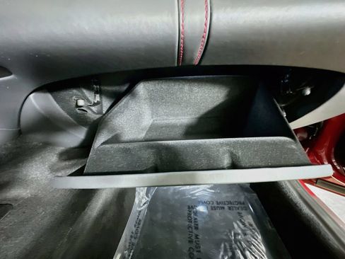 Used 2025 Ferrari Roma Spider RWD image 68