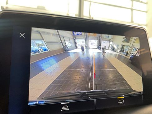 Used 2023 Chevrolet Tahoe Premier image 12