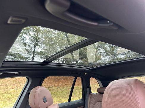 Used 2024 BMW X5 xDrive40i w/ Premium Package image 43