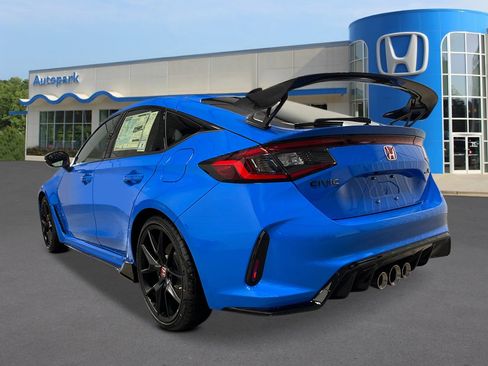 New 2026 Honda Civic Type R image 3