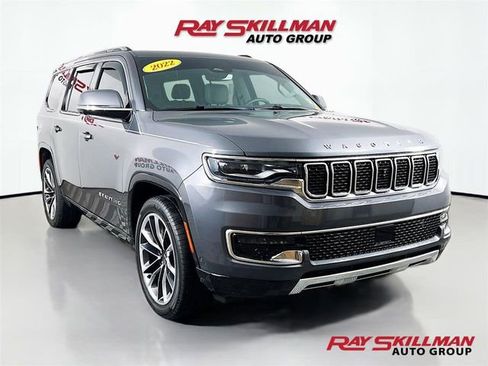Used 2022 Jeep Wagoneer Series III w/ Premium Group I AWD/4WD image 1