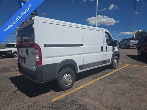 Used 2017 RAM ProMaster 1500 FWD image 3