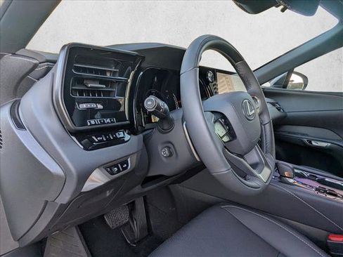 Used 2024 Lexus RX 350 image 7