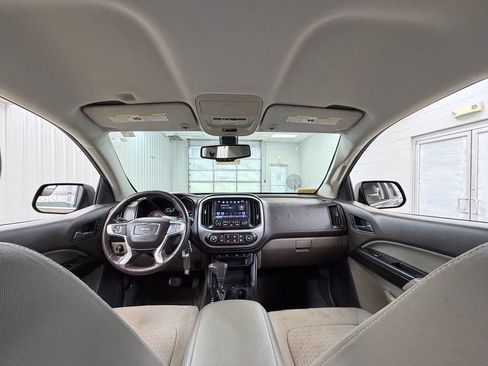 Used 2016 GMC Canyon SLE RWD image 24