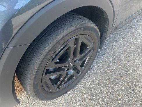 Used 2024 Kia Telluride SX Prestige X-Line image 9