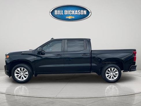 Used 2020 Chevrolet Silverado 1500 Custom w/ Custom Value Package image 4