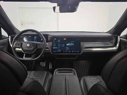Used 2024 Rivian R1T Adventure AWD/4WD image 25