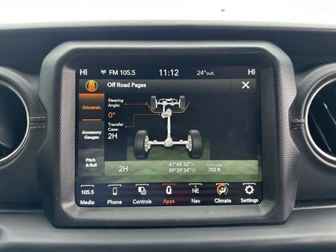 Certified 2023 Jeep Gladiator Overland image 38