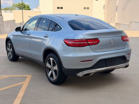 Used 2018 Mercedes-Benz GLC 300 4MATIC Coupe image 5