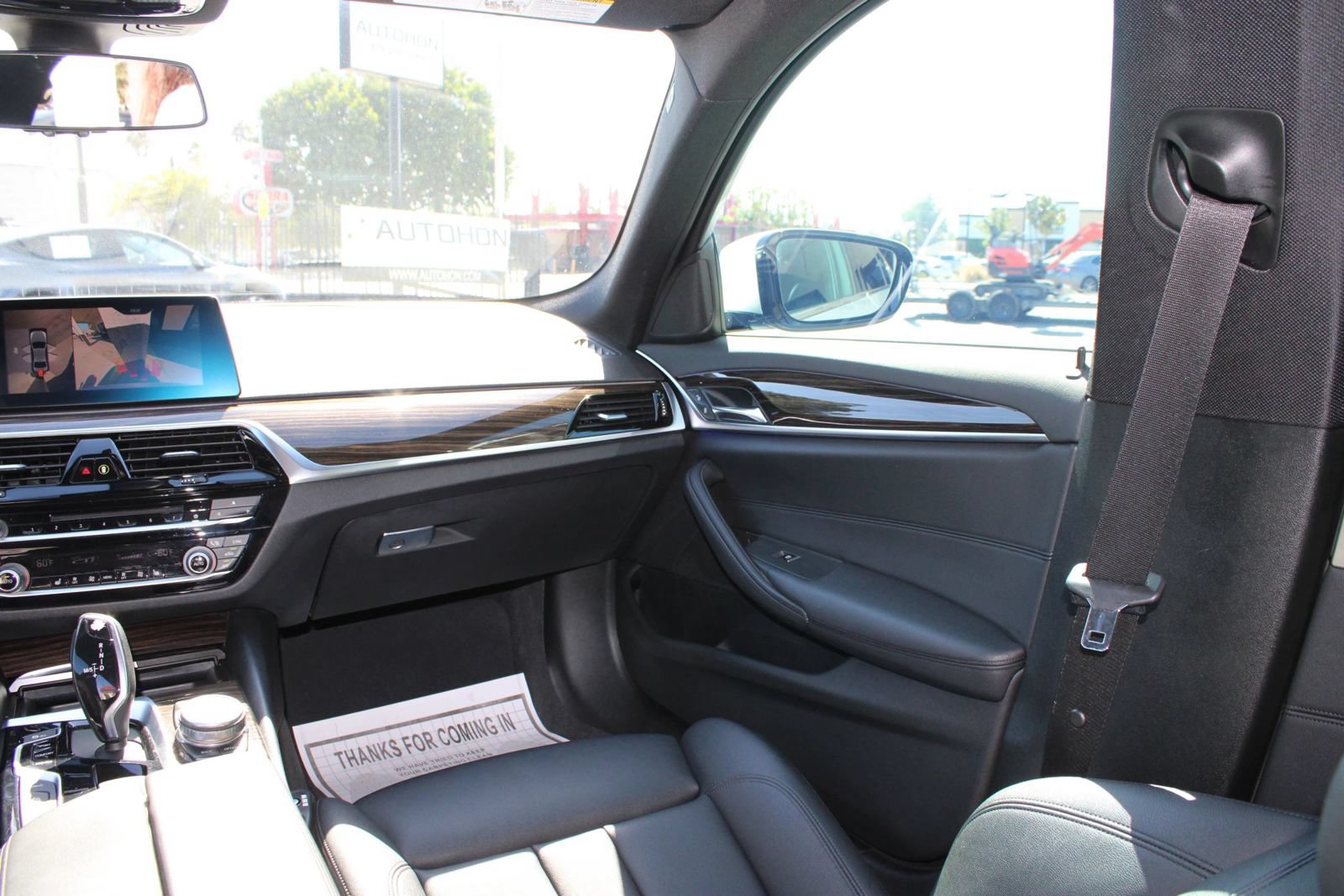 Used 2019 BMW 530e w/ Premium Package RWD image 17