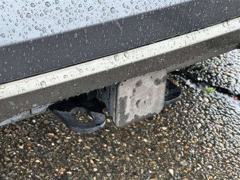 Used 2022 BMW X6 xDrive40i w/ M Sport Package image 57