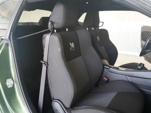 Used 2021 Dodge Challenger R/T Scat Pack RWD image 27