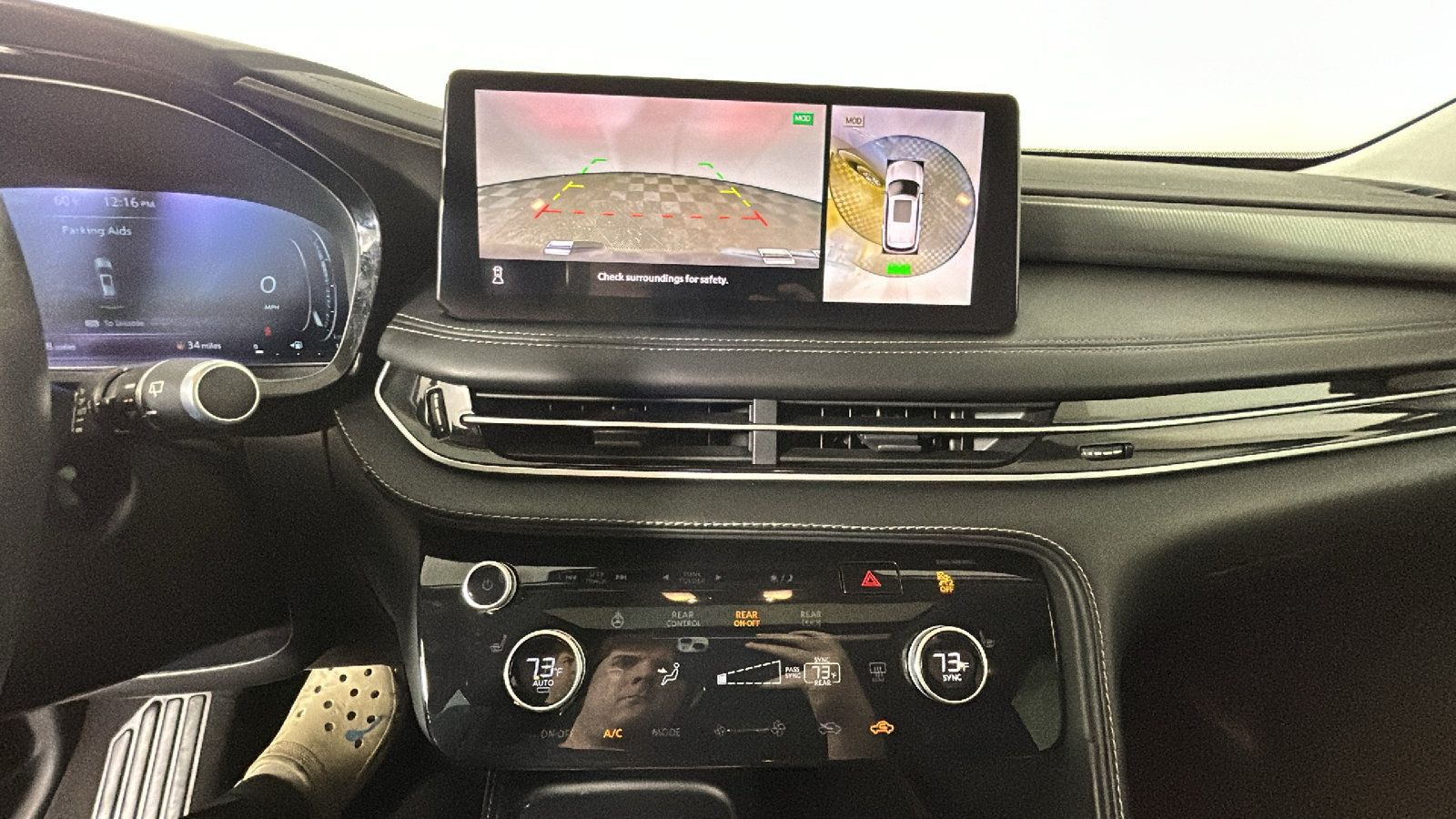 Used 2024 INFINITI QX60 Luxe AWD/4WD image 27
