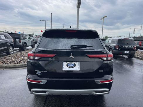 Used 2022 Mitsubishi Outlander SEL image 5