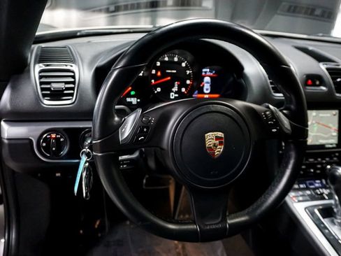Used 2014 Porsche Cayman image 11