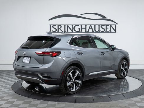 Used 2021 Buick Envision Essence w/ Technology Package I image 5