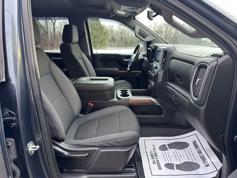 Used 2021 Chevrolet Silverado 1500 LT Trail Boss image 35