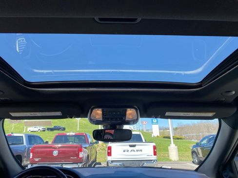 Used 2020 Jeep Grand Cherokee Altitude image 20