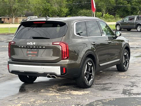 Used 2025 Kia Telluride S AWD/4WD image 9