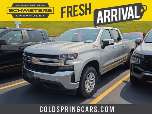 Used 2022 Chevrolet Silverado 1500 LT AWD/4WD image 1