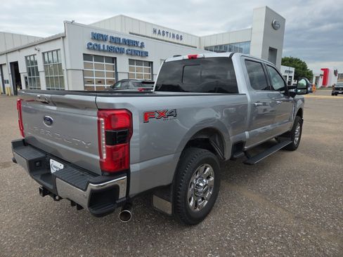 Used 2023 Ford F250 Lariat w/ Chrome Package AWD/4WD image 6