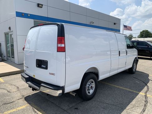 New 2025 GMC Savana 2500 Extended w/ Driver Convenience Package RWD image 46