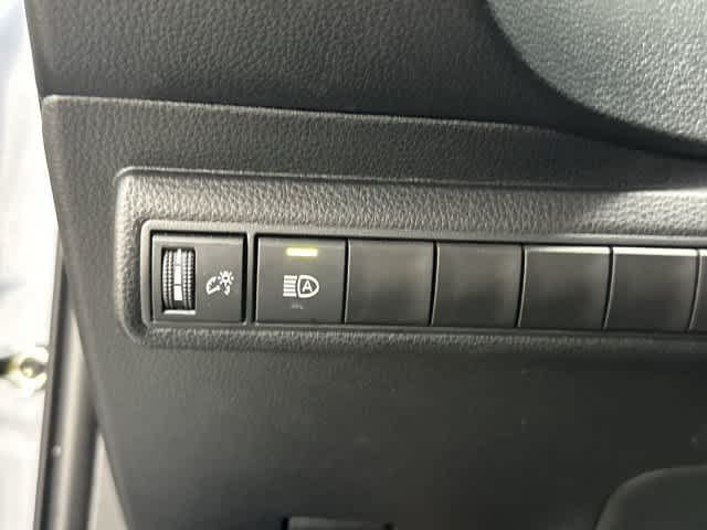 Used 2026 Toyota Corolla LE FWD image 19