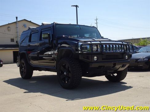 Used 2005 HUMMER H2 w/ Preferred Equipment Group AWD/4WD image 4