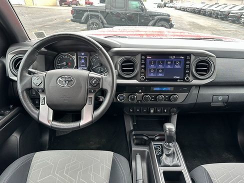 Used 2023 Toyota Tacoma TRD Sport image 24