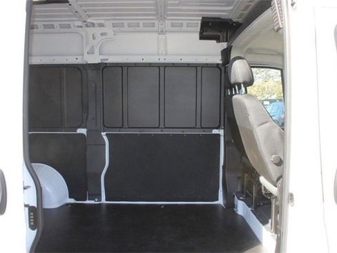 New 2024 RAM ProMaster 2500 w/ Quick Order Package 22H SLT+ image 10