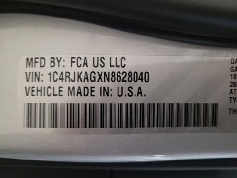 Used 2022 Jeep Grand Cherokee L Laredo w/ Luxury Tech Group I image 33