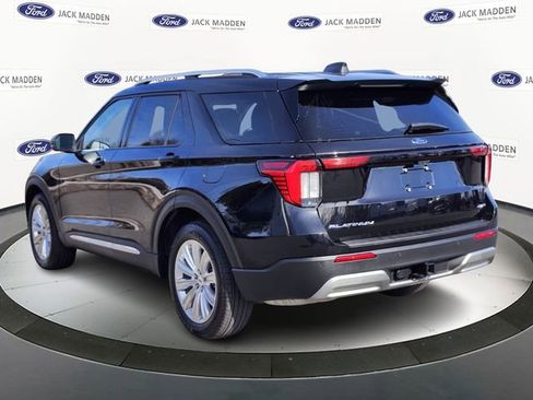 Certified 2025 Ford Explorer Platinum w/ LUX Leather Package image 3