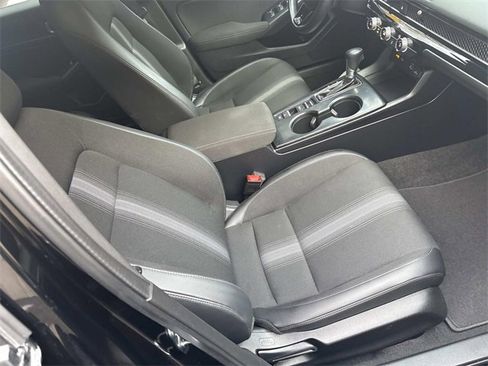 Used 2023 Honda Civic Sport image 28