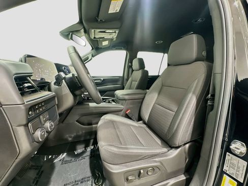 Used 2026 Chevrolet Tahoe LS w/ LPO, Dark Essentials Package RWD image 21