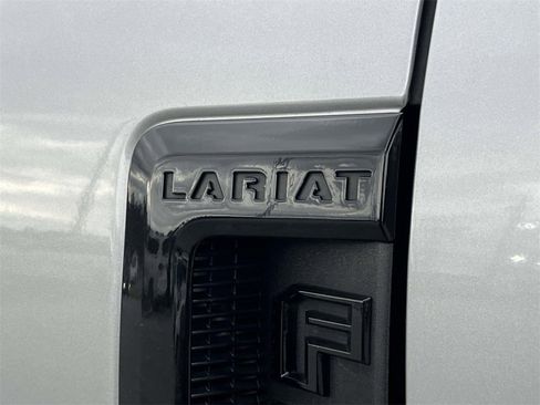 Used 2020 Ford F350 Lariat image 4